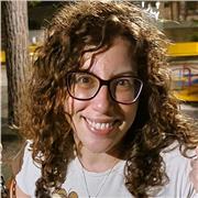 Offro lezione private di lingua inglese a studenti di scuola primaria e secondaria di primo e secondo grado.